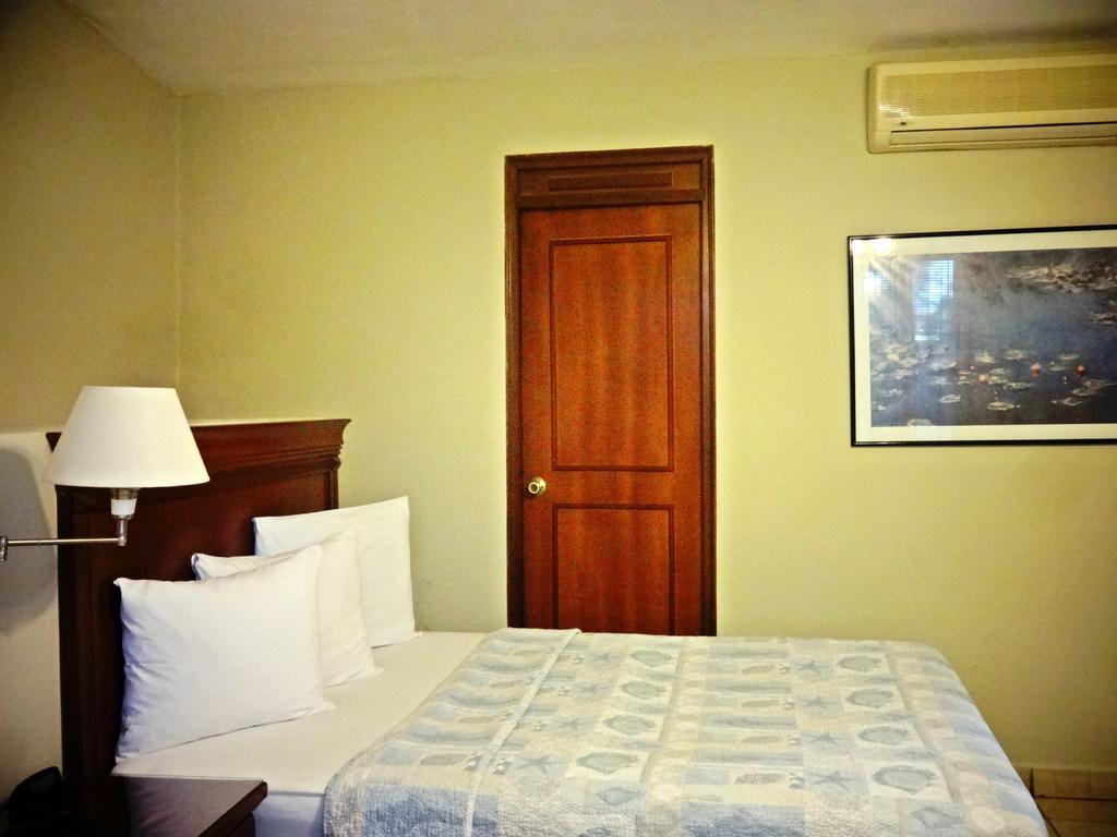 Hotel El Almendro Managua Eksteriør bilde