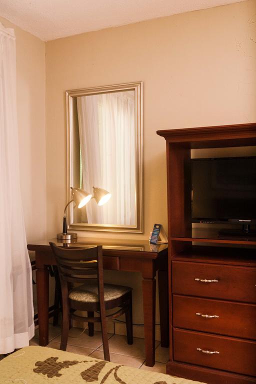 Hotel El Almendro Managua Eksteriør bilde