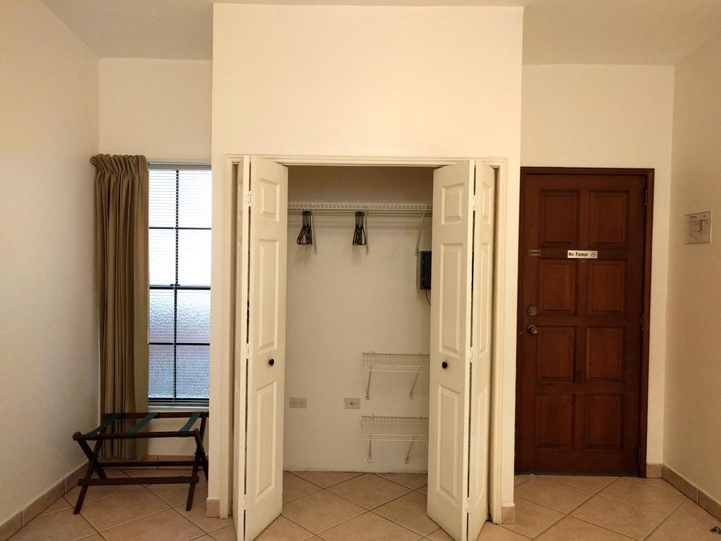 Hotel El Almendro Managua Eksteriør bilde