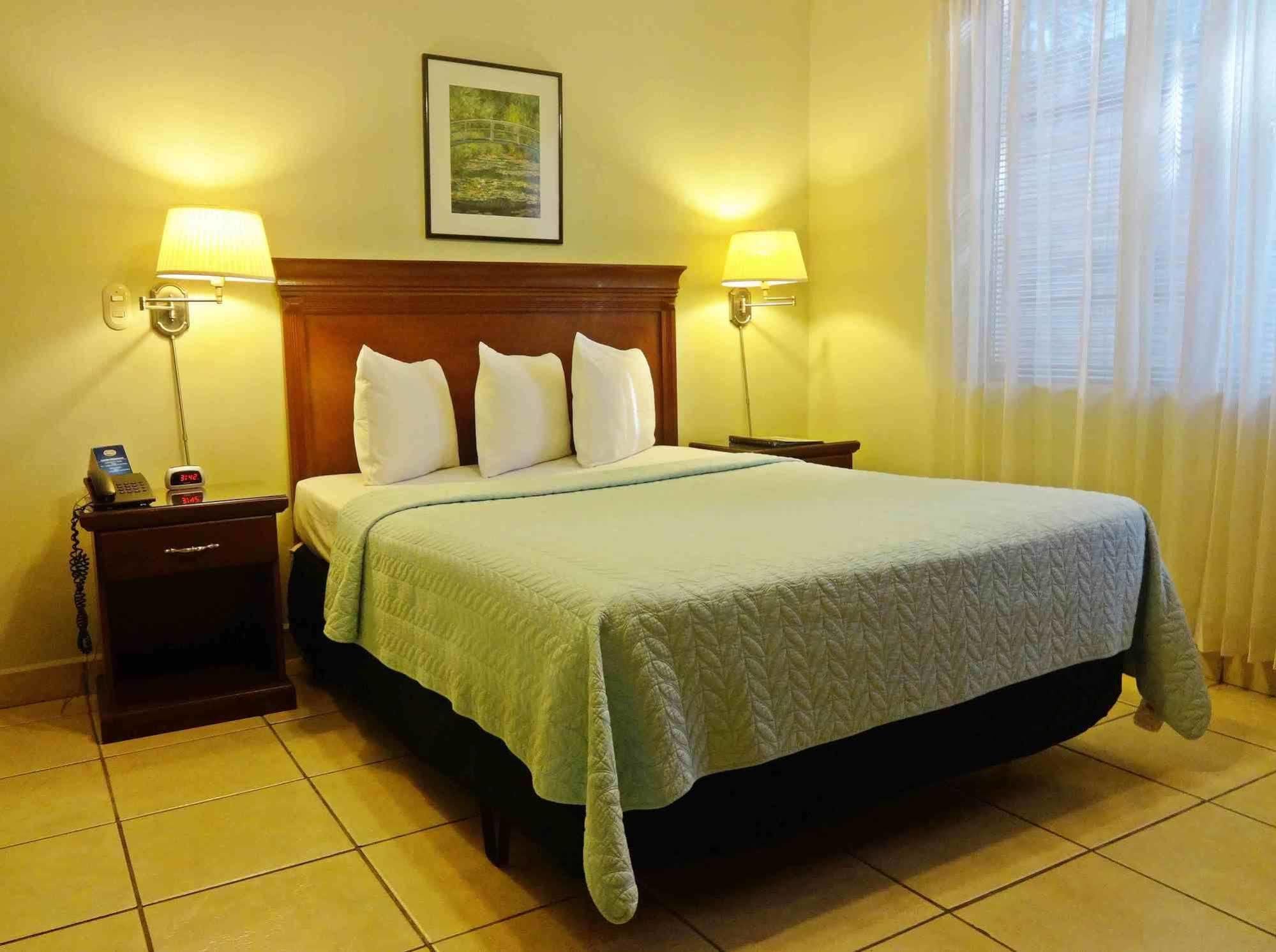 Hotel El Almendro Managua Eksteriør bilde