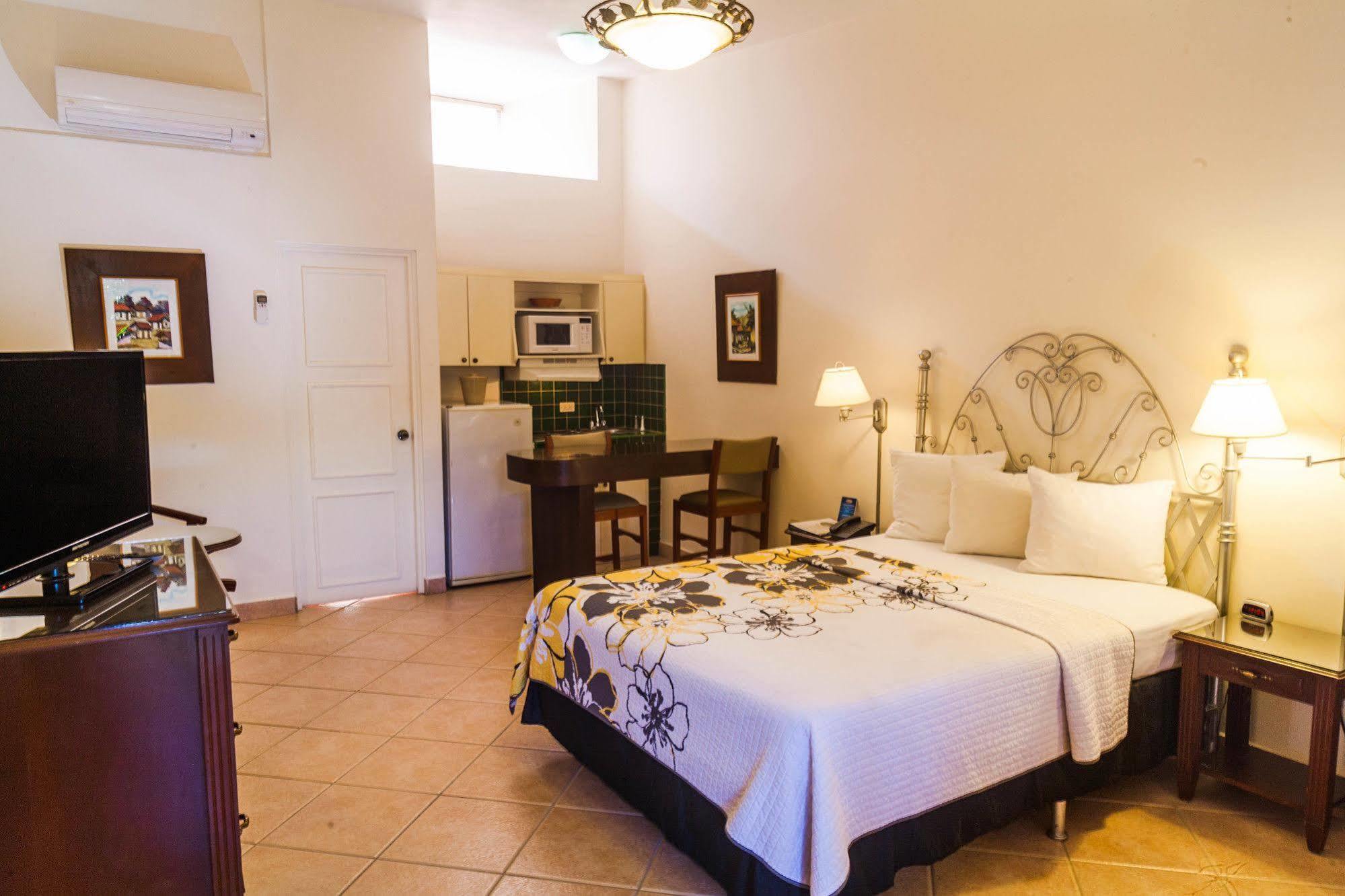 Hotel El Almendro Managua Eksteriør bilde