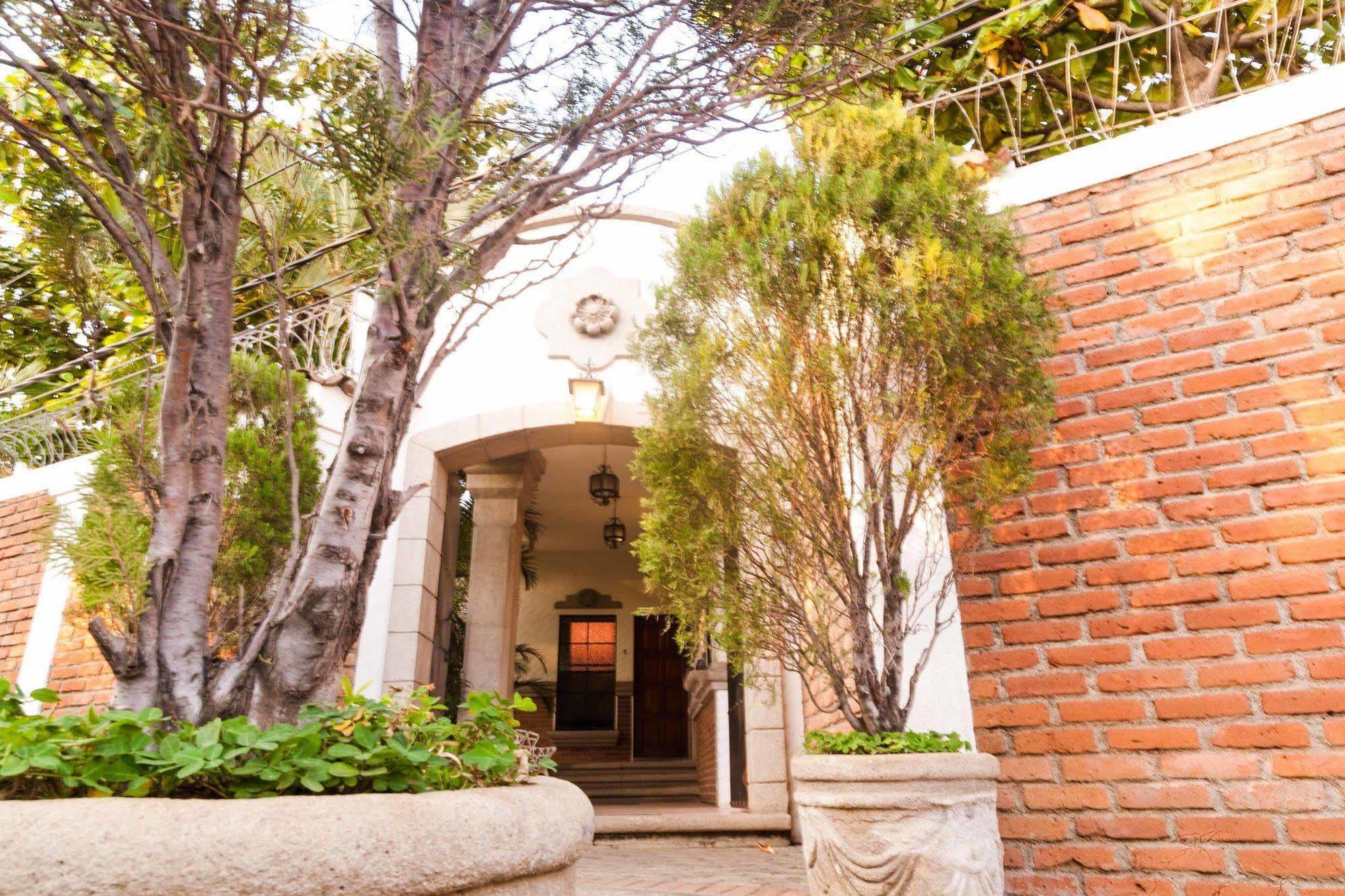 Hotel El Almendro Managua Eksteriør bilde