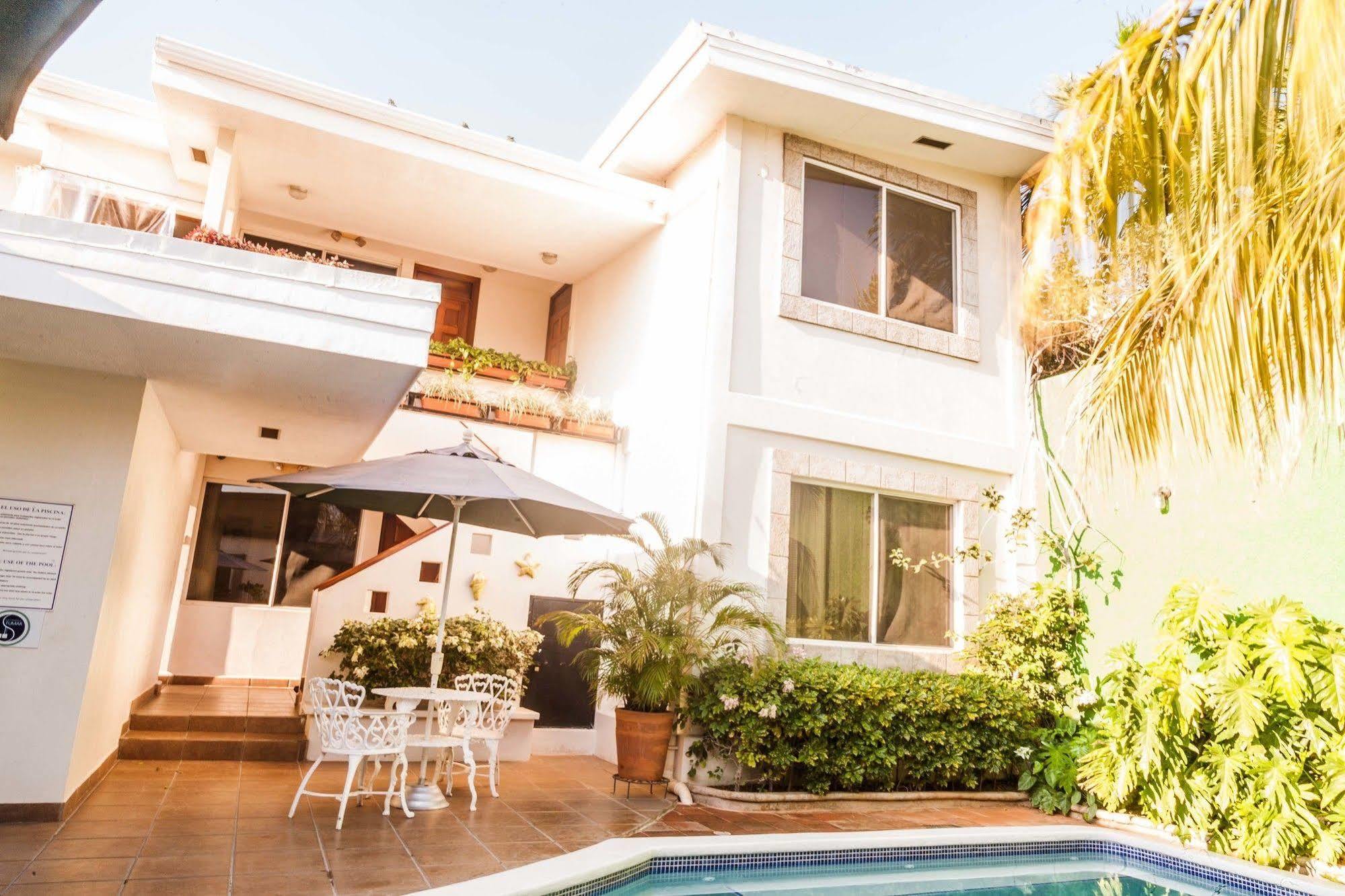 Hotel El Almendro Managua Eksteriør bilde